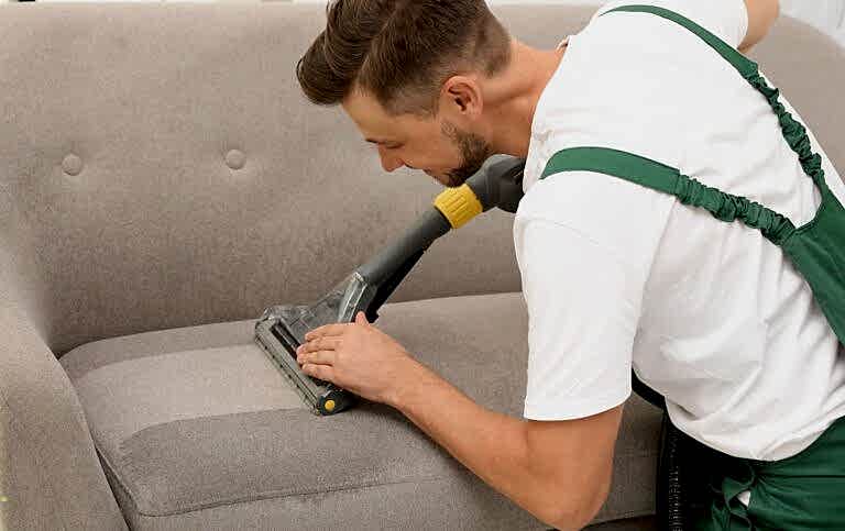 Химчистка мебели астана